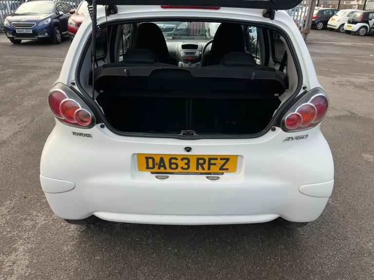 2013 Toyota AYGO 1.0 VVT-i Mode 5dr HATCHBACK Petrol Manual