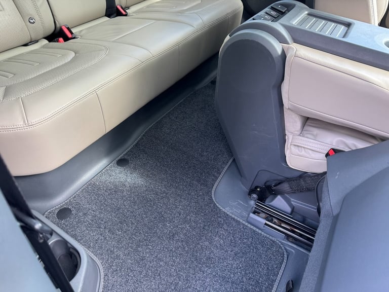 2021 Land Rover Defender 2.0 P300 HSE 90 3dr Auto [6 Seat] Estate Petrol Automatic