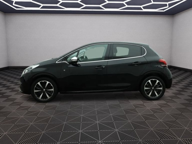 2019 Peugeot 208 1.2 PureTech Tech Edition Hatchback 5dr Petrol Manual Euro 6 (s/s) (110 ps) Hatc...