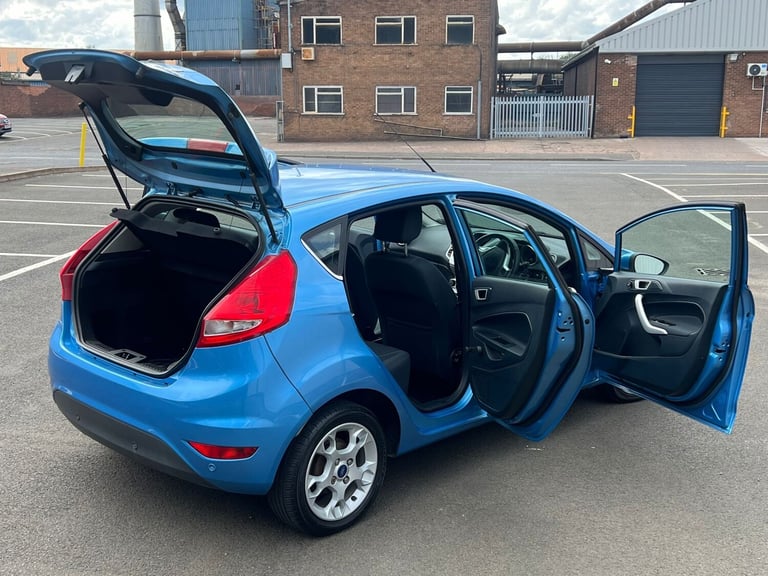 2012 Ford Fiesta 1.4 Zetec 5dr HATCHBACK Petrol Manual