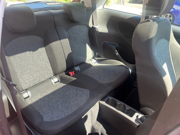 2017 Vauxhall Adam 1.2i Glam 3dr HATCHBACK Petrol Manual