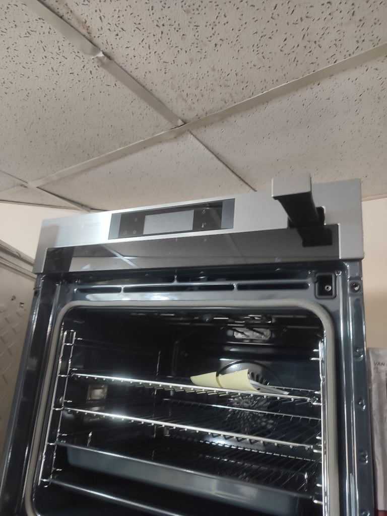 ➡️*SPECIAL OFFER*⬅️ NEW GRADED AEG PYROLYTIC SELF CLEANING SINGLE OVEN RRP £1,039 WE SELL £499!!