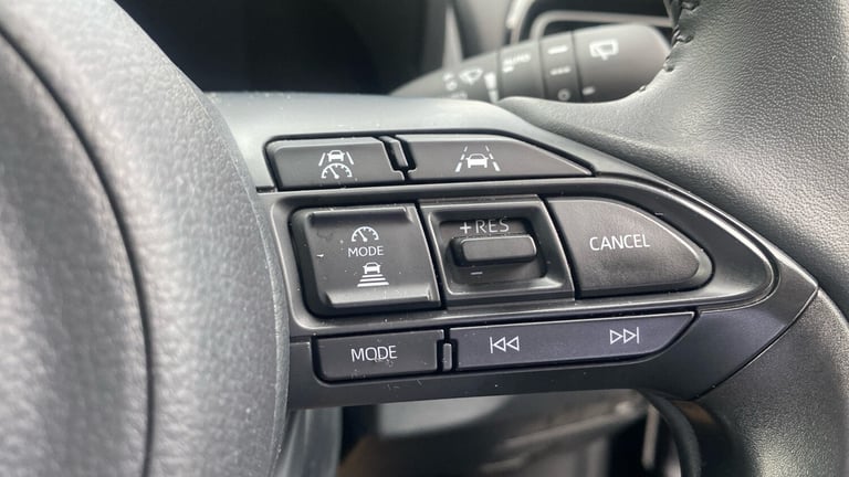 2025 Toyota Yaris Cross 1.5 Hybrid Icon 5dr CVT Hybrid