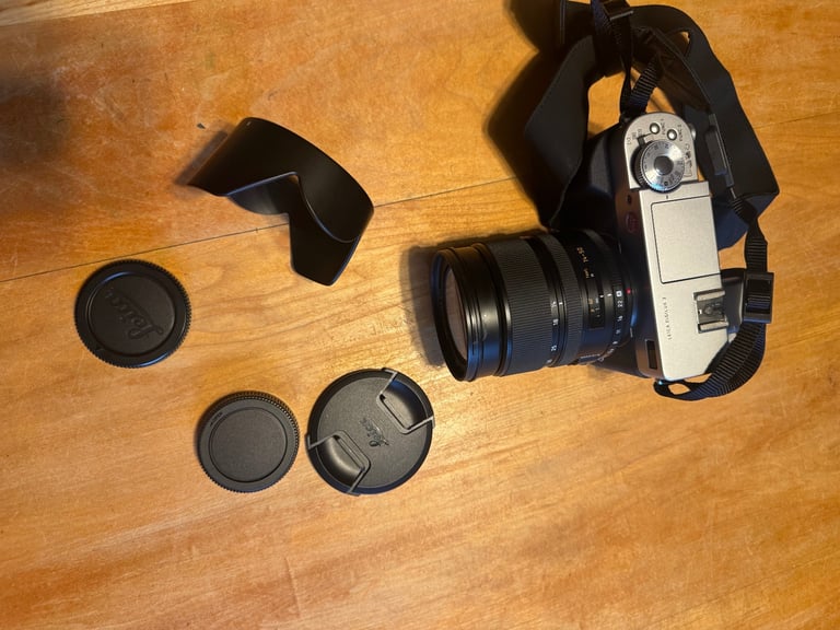Leica Digilux 3 Camera