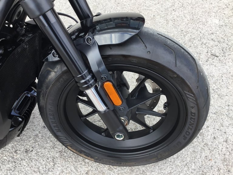 2022 Harley-Davidson SPORTSTER S RH1250S Vivid Black (22MY) HD Sportster PETROL Manual