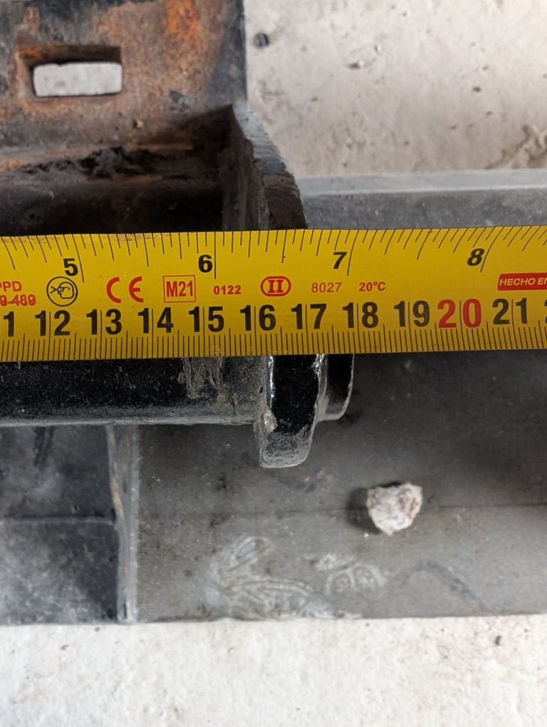 Excavator Digger set of 3 buckets 40mm pin Safelock quick hitch