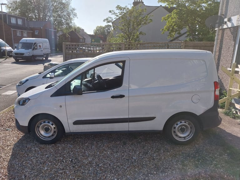 Ford, TRANSIT COURIER, Panel Van, 2019, Manual, 1498 (cc)