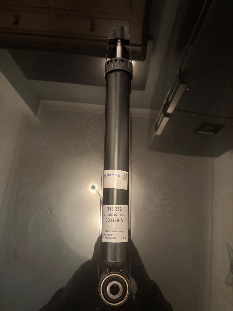 image for Shock absorber rear for be Tiguan 2014 