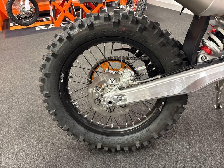 2025 KTM Offroad Enduro 450 EXC-F SIX DAYS Petrol orange 6 Speed