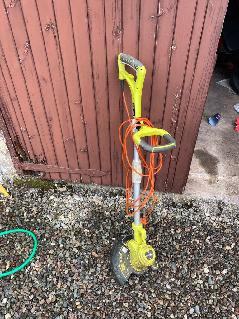 Ryobi Strimmer