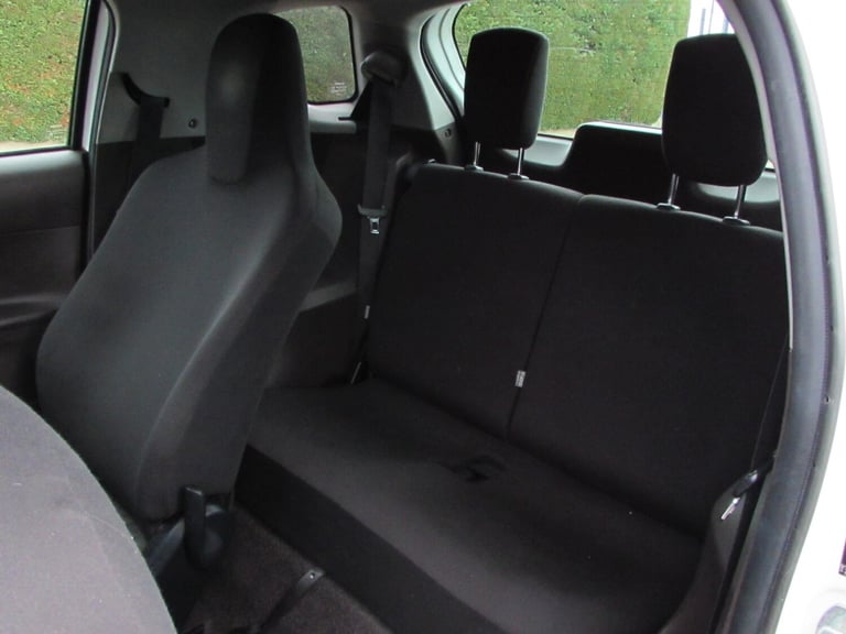 2009 Toyota IQ 1.0 VVT-i 3dr HATCHBACK Petrol Manual