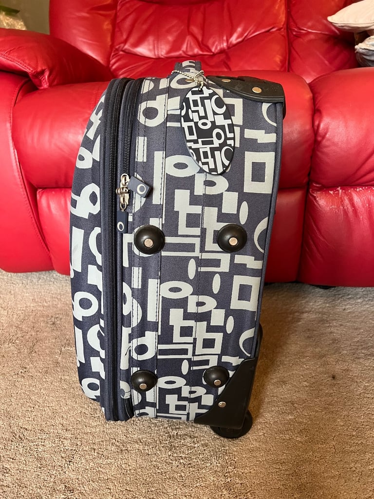 Blue Geometric Patterned Expanding Pull Along Suitcase VGC