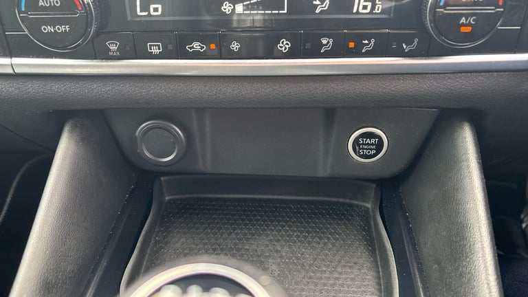 2022 Nissan Qashqai 1.3 DiG-T MH N-Connecta 5dr Petrol Hatchback Hatchback Petrol Manual