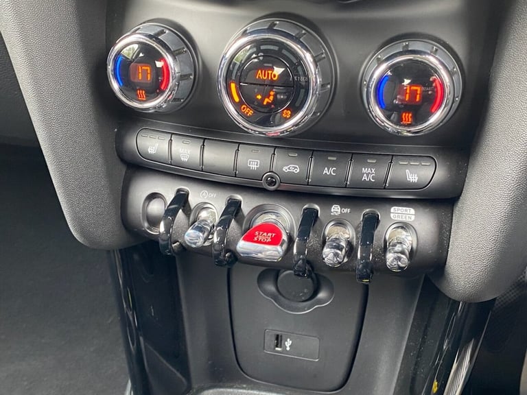 2023 MINI Hatch 1.5 Cooper Classic Hatchback 3dr Petrol Manual Euro 6 (s/s) (136 ps) Hatchback Pe...
