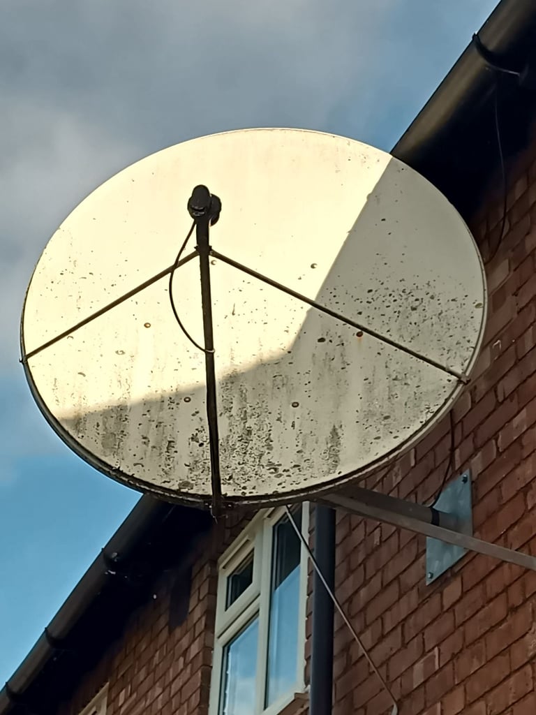 image for 150cm Satellite Dish free for removal and collection only