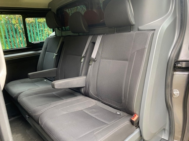 2019 Renault Trafic LL29 ENERGY dCi 125 Premier Edition Crew Van WINDOW VAN Diesel Manual