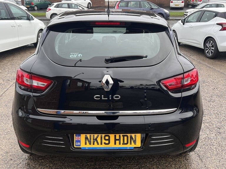  Renault Clio 1.5 dCi [90 Play Hatchback Diesel Manual