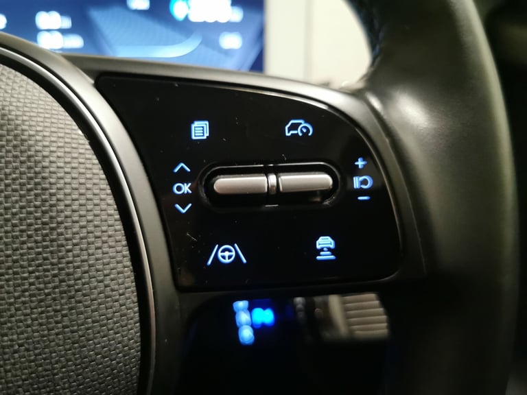 2022 Hyundai IONIQ 5 73kWh Premium Hatchback 5dr Electric Auto (217 ps) - BLIND SPOT ASSIST - LA ...