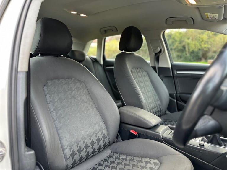 2015 Audi A3 1.6 TDI 110 SE Technik 5dr HATCHBACK Diesel Manual