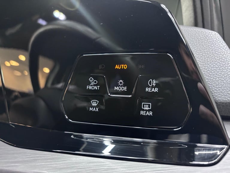 2020 Volkswagen Golf 1.5 eTSI MHEV Style DSG Euro 6 (s/s) 5dr HATCHBACK Petrol/Electric Hybrid Au...