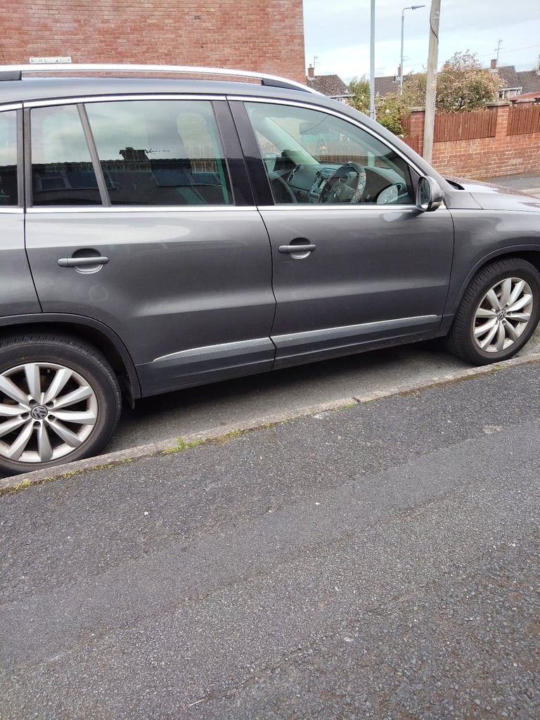 image for Volkswagen, TIGUAN, Estate, 2015, Manual, 1968 (cc), 5 doors