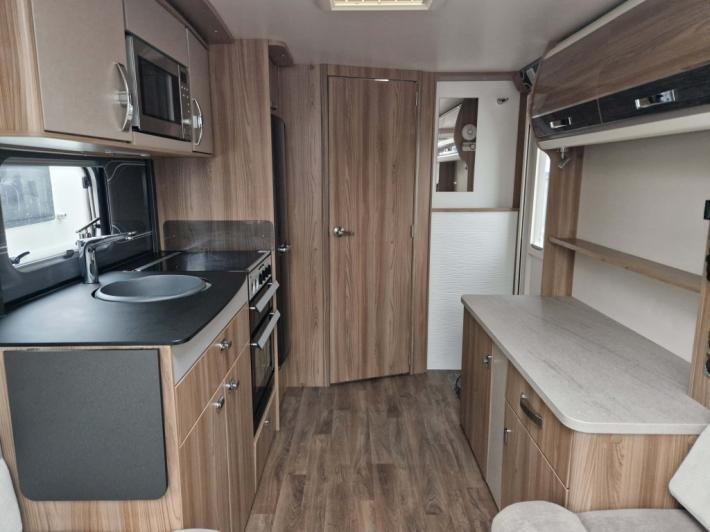 2018 Swift Conqueror 480 Used Caravan