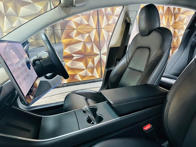 2019 Tesla Model 3 Standard Plus 4dr Auto SALOON ELECTRIC Automatic
