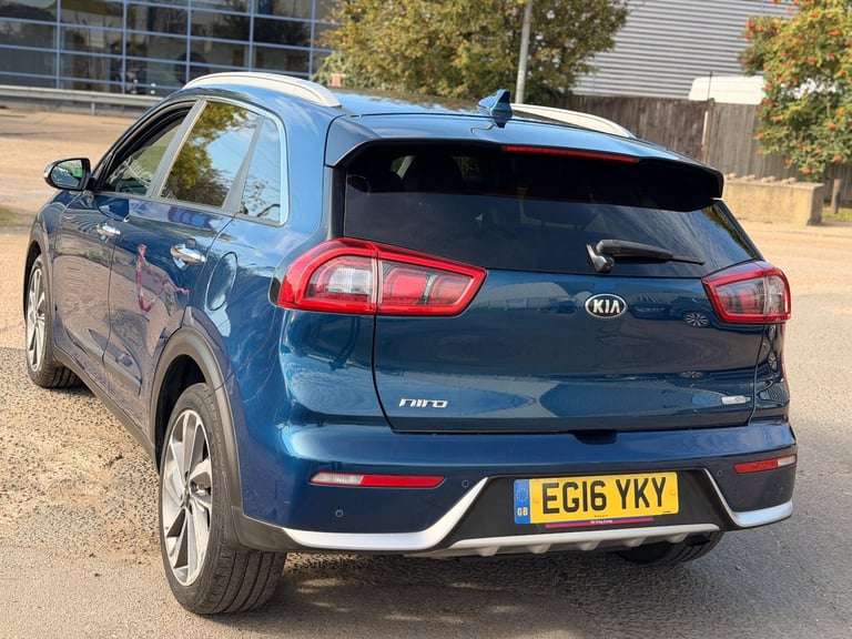 2016 Kia Niro 1.6h GDi 3 DCT Euro 6 (s/s) 5dr ESTATE Petrol/Electric Hybrid Automatic