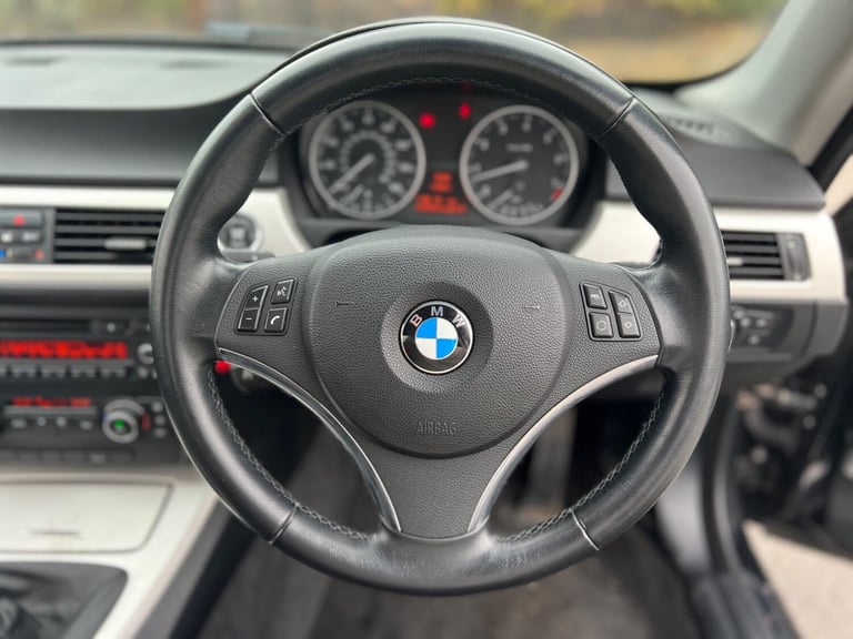 2011 BMW 3 Series 2.0 318i SE Euro 5 2dr COUPE Petrol Manual