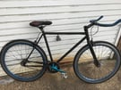 NO LOGO BIKE SINGLE  SPEED FIXIE 700c wheels 21 inch frame near mint serviced £135