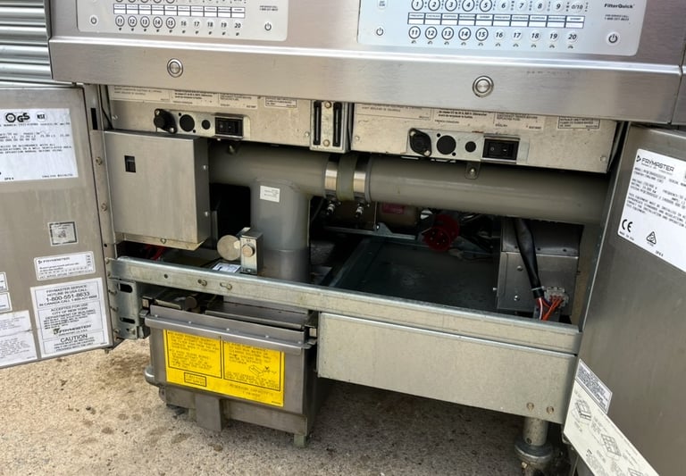 Frymaster FQG3OU Filter Quick Oil-Conserving Gas Fryer