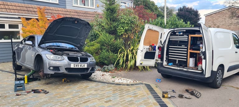 image for Car Mobile Mechanic London, service, brakes, battery, inspection.