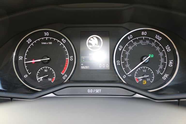 SKODA SUPERB 2.0 TDI SE L Executive 2016