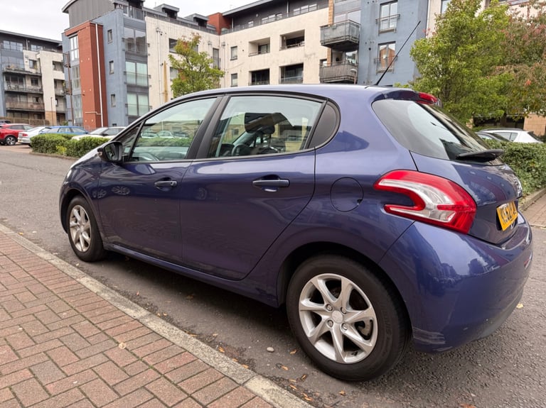 Peugeot 208 1.4 active   Low miles only 68k ✅  (unlike Ford Fiesta, and Vauxhall corsa)