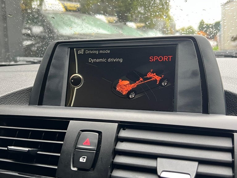 BMW 1 SERIES 2.0 120d Sport 3 door 2014