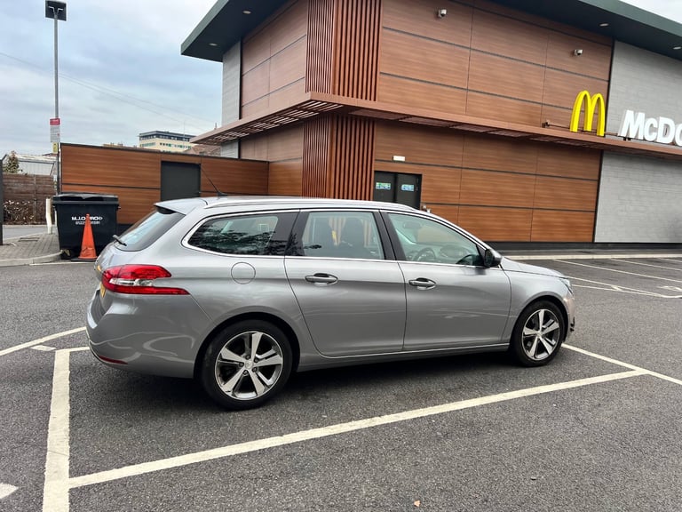 Peugeot, 308, Estate, 2017, Semi-Auto, 1560 (cc), 5 doors