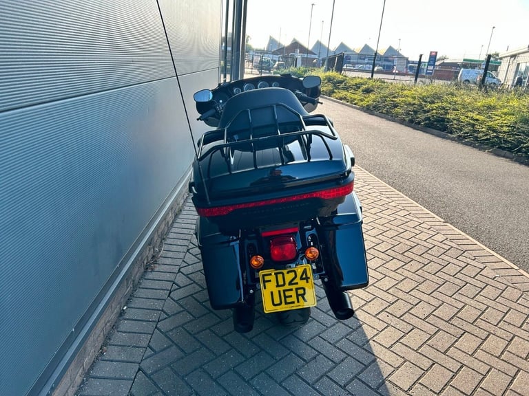 2024 Harley-Davidson TOURING FLHTK ELECTRA GLIDE ULTRA LIMITED FLHTK Billiard Gray (24MY) Custom ...