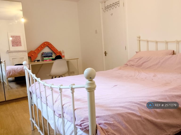 1 bedroom in St Mary Magdalene Street, Brighton, BN2 (#2577279)