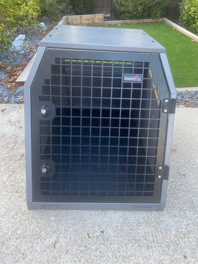 Transk9 B23 - B24 - B37 dog crate also DT box