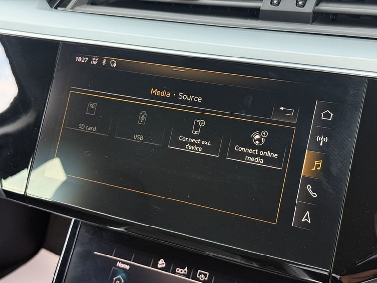 2020 Audi e-tron 50 Technik SUV 5dr Electric Auto quattro 71.2kWh (313 ps) ESTATE ELECTRIC Automatic