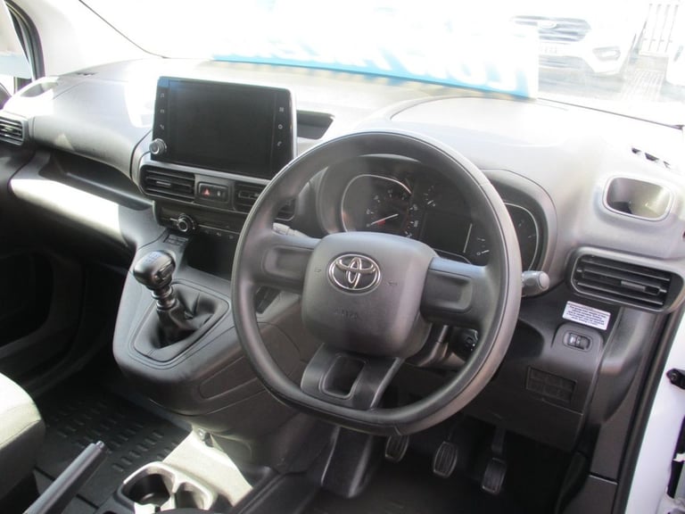 2023 23 TOYOTA PROACE CITY 1.5 BLUEHDI ACTIVE SHORT PANEL VAN EURO 6 ONLY 15,000