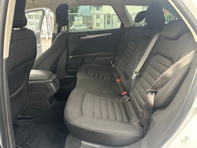 2015 Ford Mondeo 2.0 TDCi ECOnetic Zetec 5dr ESTATE DIESEL Manual