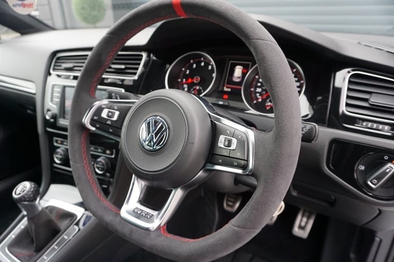 2017 Volkswagen Golf 2.0 TSI GTI Clubsport 40 3dr *WHAT A FIND ONE OWNER FSH IMMACULATE* HATCHBAC...