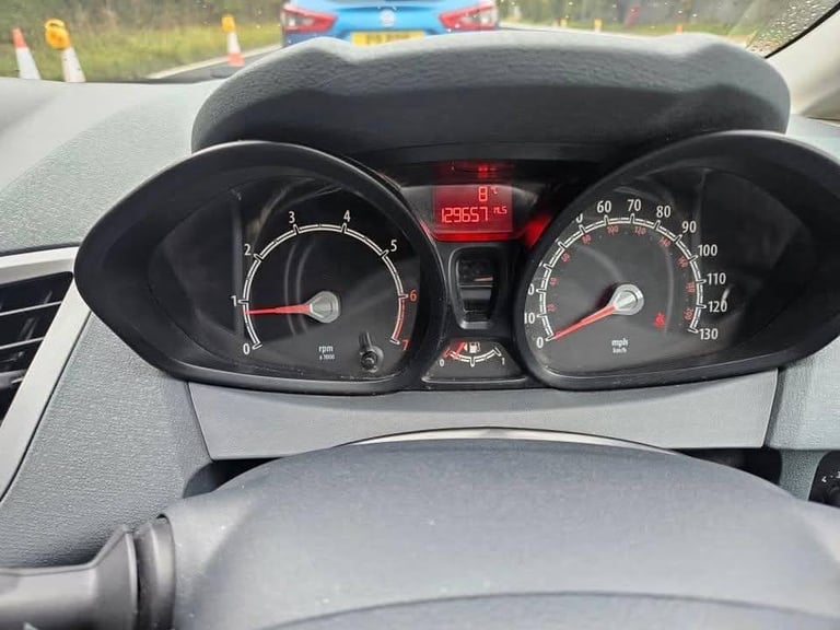 Ford, FIESTA, Hatchback, 2011, Manual, 1242 (cc), 3 doors