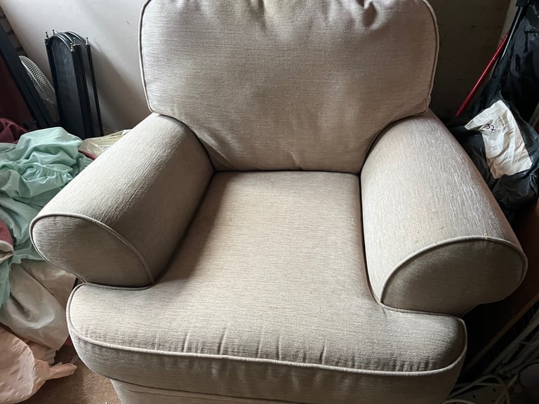 Single sofa chair