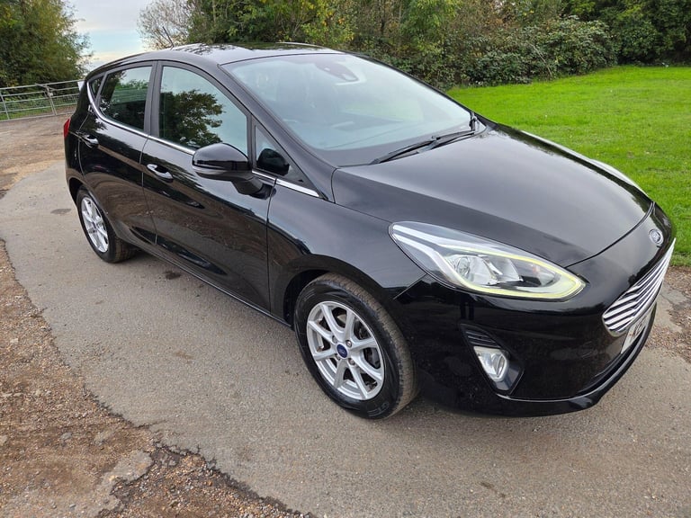 2017 Ford Fiesta 1.1 Ti-VCT Zetec Euro 6 (s/s) 5dr HATCHBACK Petrol Manual
