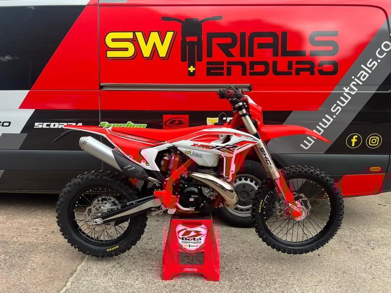 image for 2025 Beta RR X-PRO 2T 300cc Enduro Bike - High Spec 2 Stroke Off-Road Fun