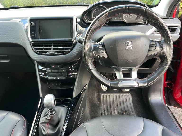 PEUGEOT 2008 1.2 PureTech GPF GT Line 2019