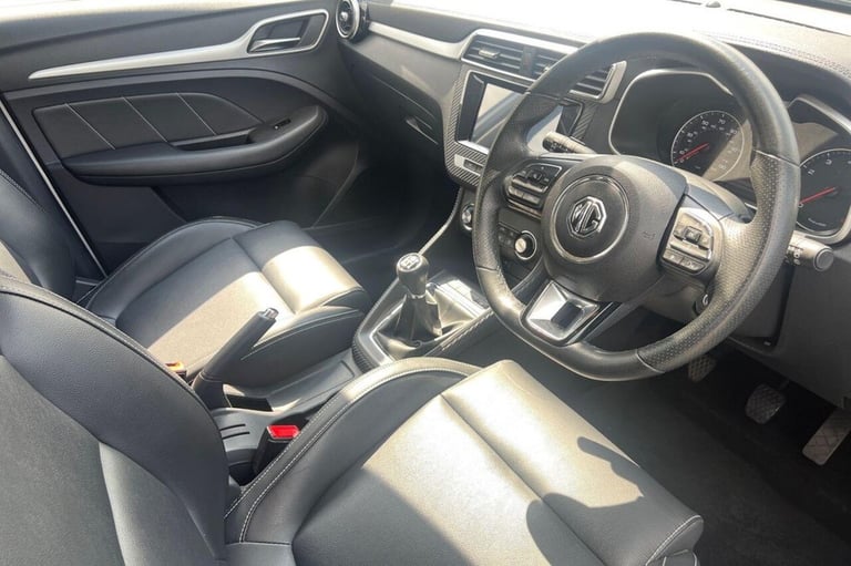 2020 20 MG MG ZS 1.5 VTI-TECH EXCLUSIVE SUV 5DR PETROL MANUAL EURO 6 (S/S) (106 