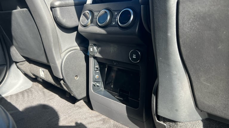 2019 Land Rover Discovery 3.0 SD6 HSE 5dr Auto Diesel Station Wagon Station Wagon Diesel Automatic